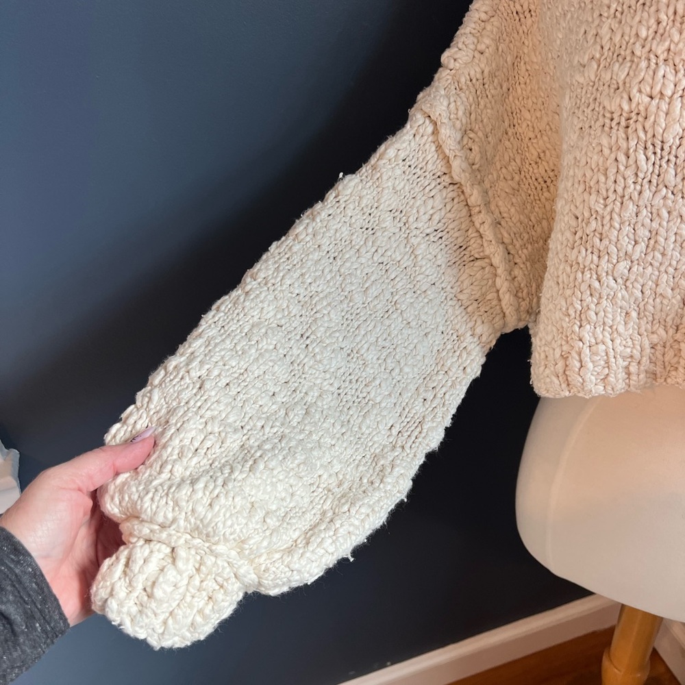 Pilcro Anthropologie Cropped Chunky Knit Sweater Cream Balloon Sleeve Small - Picture 3 of 8